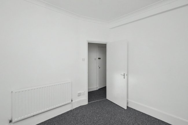 16A & 16B Green Street, Forest Gate, London E7 8BZ 7