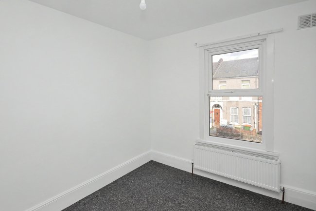 16A & 16B Green Street, Forest Gate, London E7 8BZ 7
