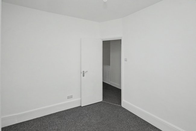 16A & 16B Green Street, Forest Gate, London E7 8BZ 7