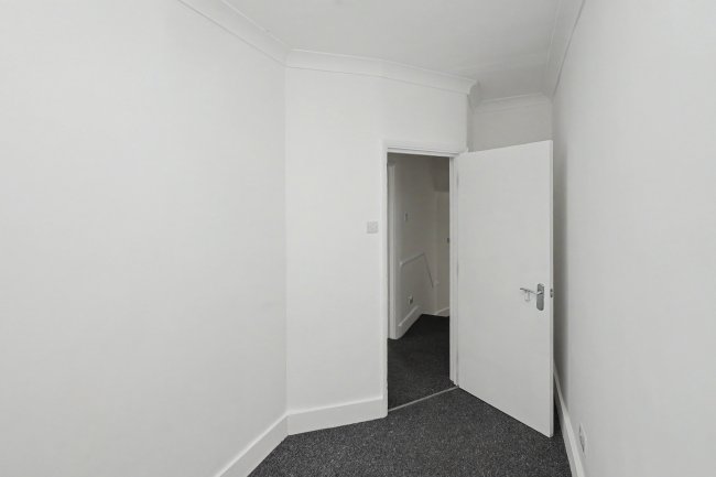 16A & 16B Green Street, Forest Gate, London E7 8BZ 7