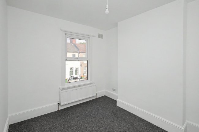16A & 16B Green Street, Forest Gate, London E7 8BZ 7