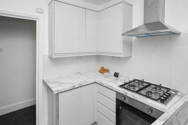 Ground Floor Flat, 333 Church Road, Manor Park, London E12 6HT 1