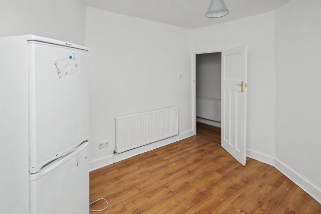 Ground Floor Flat, 333 Church Road, Manor Park, London E12 6HT 1