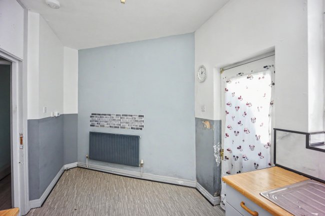 Flat 1, 11 Peace Street, Daubhill, Bolton, Greater Manchester, BL3 5LJ 1
