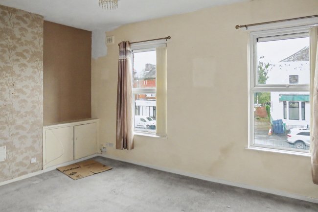 30B Garstang Road, Preston, Lancashire, PR1 1NA 6