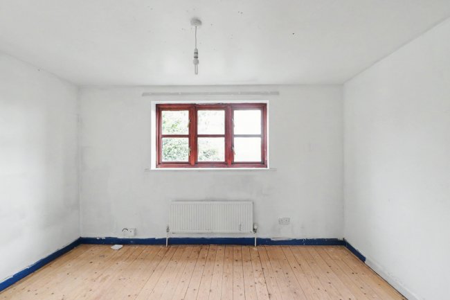 57 Byron Street, Hucknall, Nottinghamshire, NG15 7NB 3