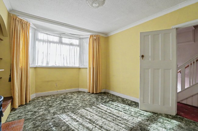 62 Penrith Road, Thornton Heath, Surrey, CR7 8PL 1