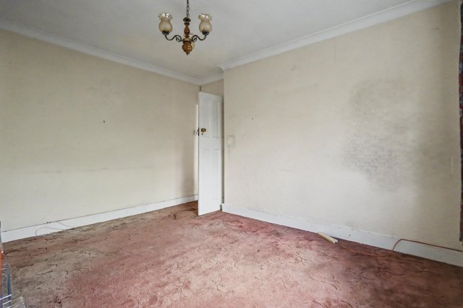 62 Penrith Road, Thornton Heath, Surrey, CR7 8PL 1