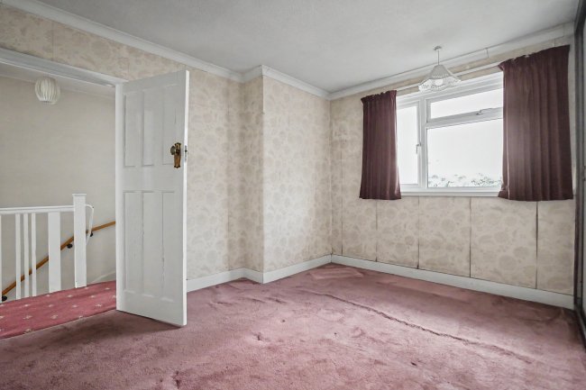 62 Penrith Road, Thornton Heath, Surrey, CR7 8PL 1