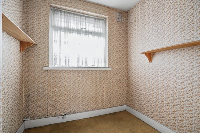 62 Penrith Road, Thornton Heath, Surrey, CR7 8PL 1