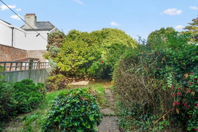 62 Penrith Road, Thornton Heath, Surrey, CR7 8PL 1