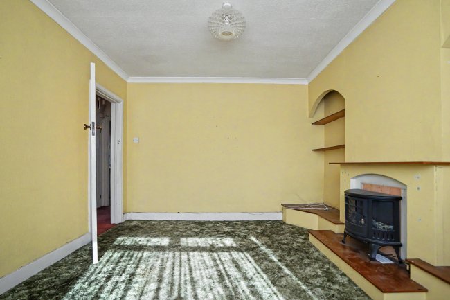 62 Penrith Road, Thornton Heath, Surrey, CR7 8PL 1