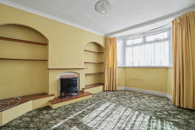 62 Penrith Road, Thornton Heath, Surrey, CR7 8PL 1