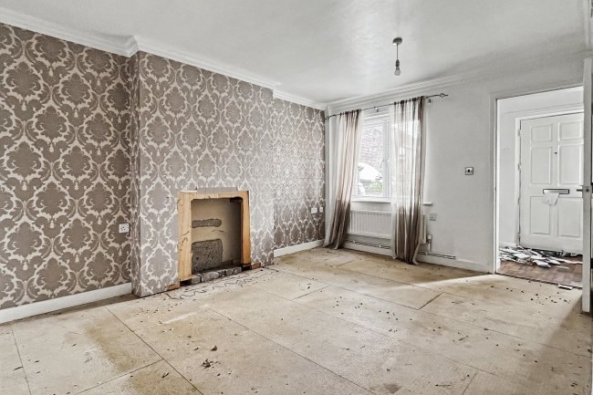 9 Cheviot Close, Washington, Tyne And Wear, NE37 1SP 4