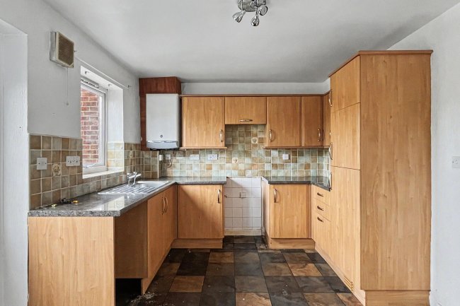9 Cheviot Close, Washington, Tyne And Wear, NE37 1SP 4