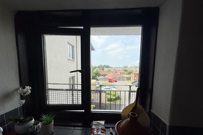 14 Derwent House, Samuel Street, Preston and parking space PR1 4YL 5