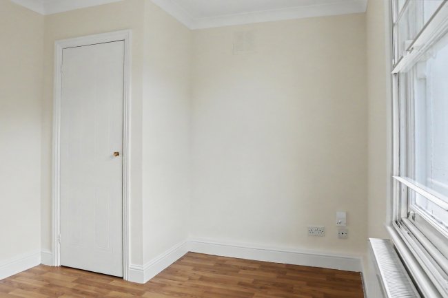 178 Boundaries Road, Balham, London, SW12 8HF 3