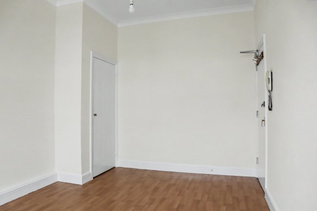 178 Boundaries Road, Balham, London, SW12 8HF 3