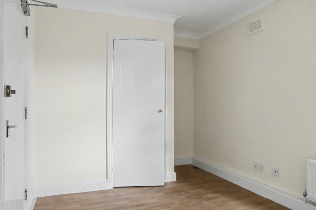 178 Boundaries Road, Balham, London, SW12 8HF 3