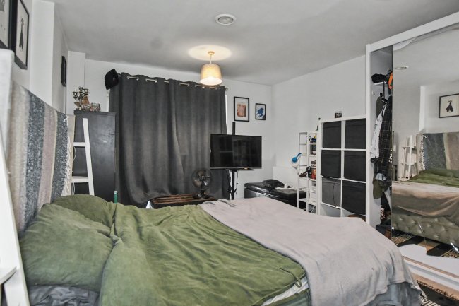 Apartment 2, Hippersley Point, 4 Tilson Bright Square, London SE2 9DR 2