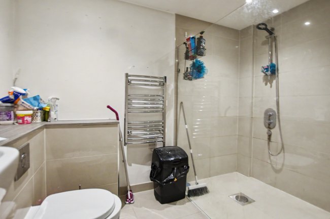 Apartment 2, Hippersley Point, 4 Tilson Bright Square, London SE2 9DR 2