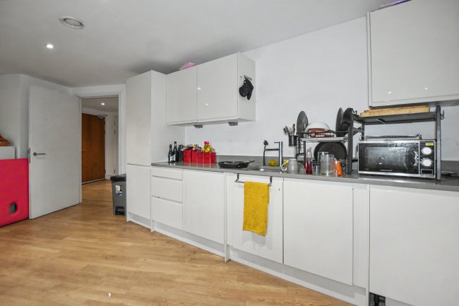 Apartment 2, Hippersley Point, 4 Tilson Bright Square, London SE2 9DR 2