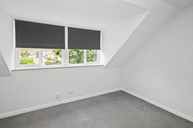 Flat 38, Rochester Drive, Watford, Hertfordshire, WD25 9BJ 7