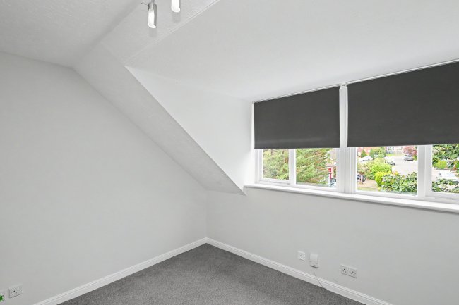 Flat 38, Rochester Drive, Watford, Hertfordshire, WD25 9BJ 7