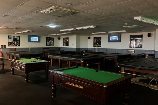 The Pocket Sports Bar, Bank Street, Mexborough, S64 9QD 4