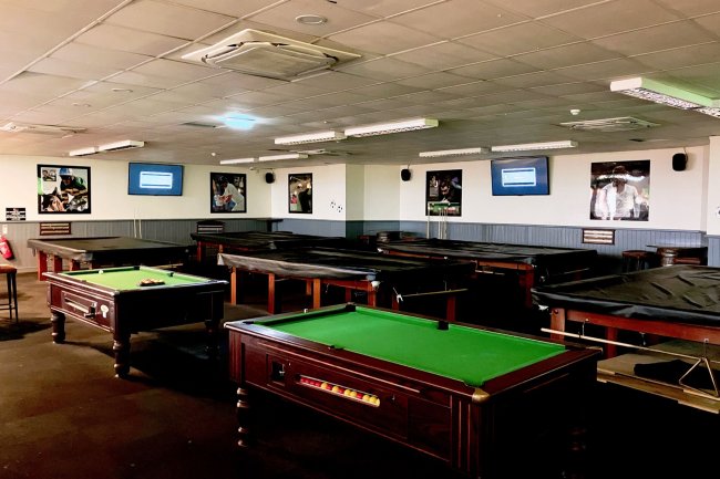 The Pocket Sports Bar, Bank Street, Mexborough, S64 9QD 4