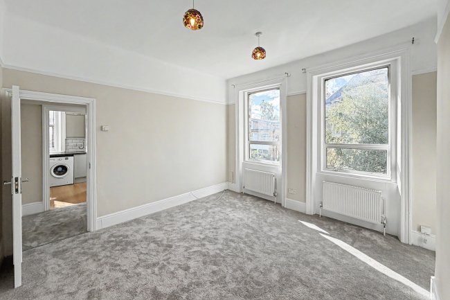 Flat 2, 10 Ribblesdale Road, Hornsey, London, N8 7EP 6