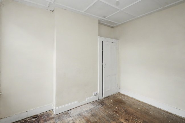27a Temple Road, Cricklewood, London, NW2 6PJ 6