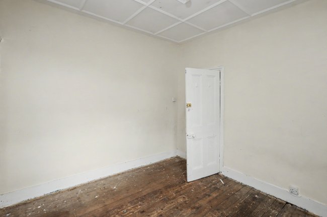 27a Temple Road, Cricklewood, London, NW2 6PJ 6