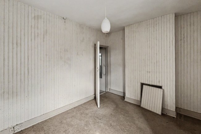 19 Park Road, Caterham CR3 5TB 4