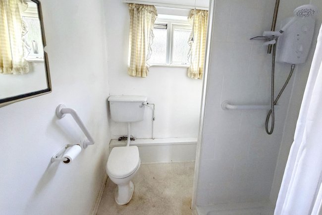 38 Allington Way, Chippenham, Wiltshire, SN14 0JT 6