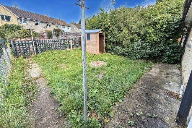 38 Allington Way, Chippenham, Wiltshire, SN14 0JT 6