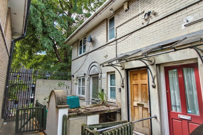 19 Rossendale Way, Camden, London, NW1 0XB 5