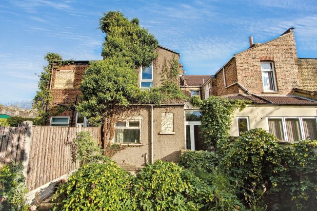 199 Norman Road, Leytonstone, London E11 4RJ 4