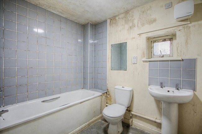 Flat 5 Solomon House, 50 Rectory Road, Stoke Newington, London, N16 7QY 1
