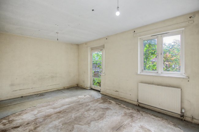 Flat 5 Solomon House, 50 Rectory Road, Stoke Newington, London, N16 7QY 1