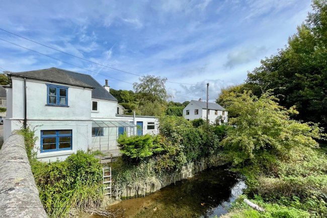 Bridge House, Truro, Cornwall, TR3 6AA 1