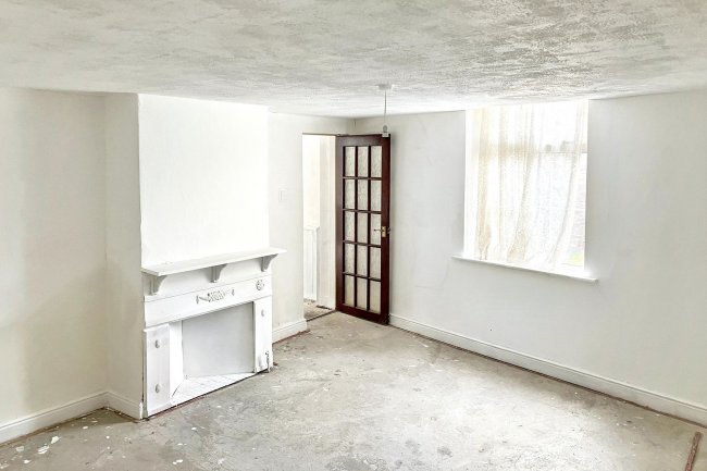 1 South Lodge, Orton Park, Carlisle, Cumbria, CA5 6JX 4