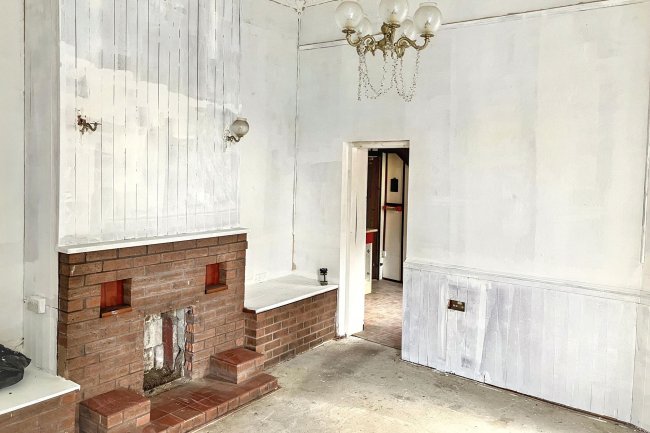 1 South Lodge, Orton Park, Carlisle, Cumbria, CA5 6JX 4