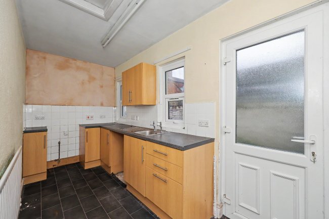 34 Lorne Street, Carlisle, Cumbria, CA2 5DX 10