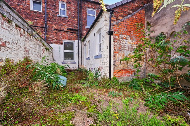 34 Lorne Street, Carlisle, Cumbria, CA2 5DX 10