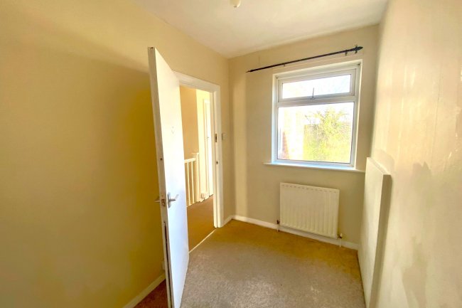120 / 120a High Street, Yiewsley, UB7 7BD 5
