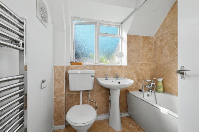 Heath Farm Cottage, Patmore Heath, Albury, Ware, Hertfordshire, SG11 2LT 57