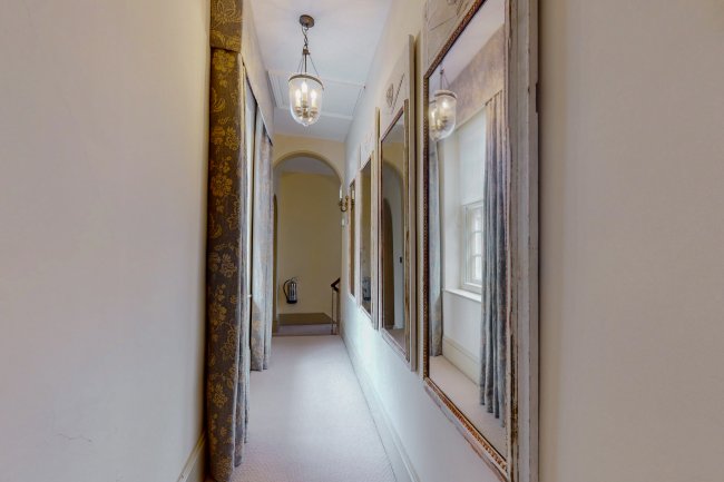 Ryde House, Angel Street, Petworth, GU28 0BG 10