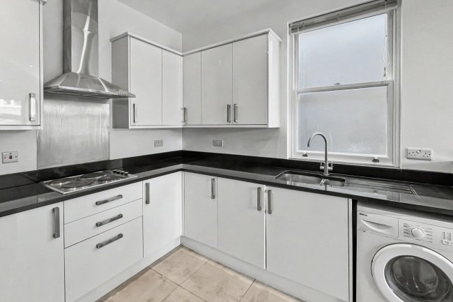 198 Upper Richmond Road West, London SW14 8AN 6