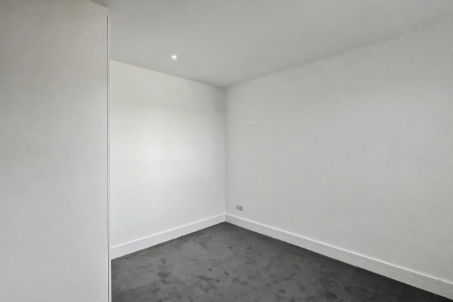 198 Upper Richmond Road West, London SW14 8AN 6